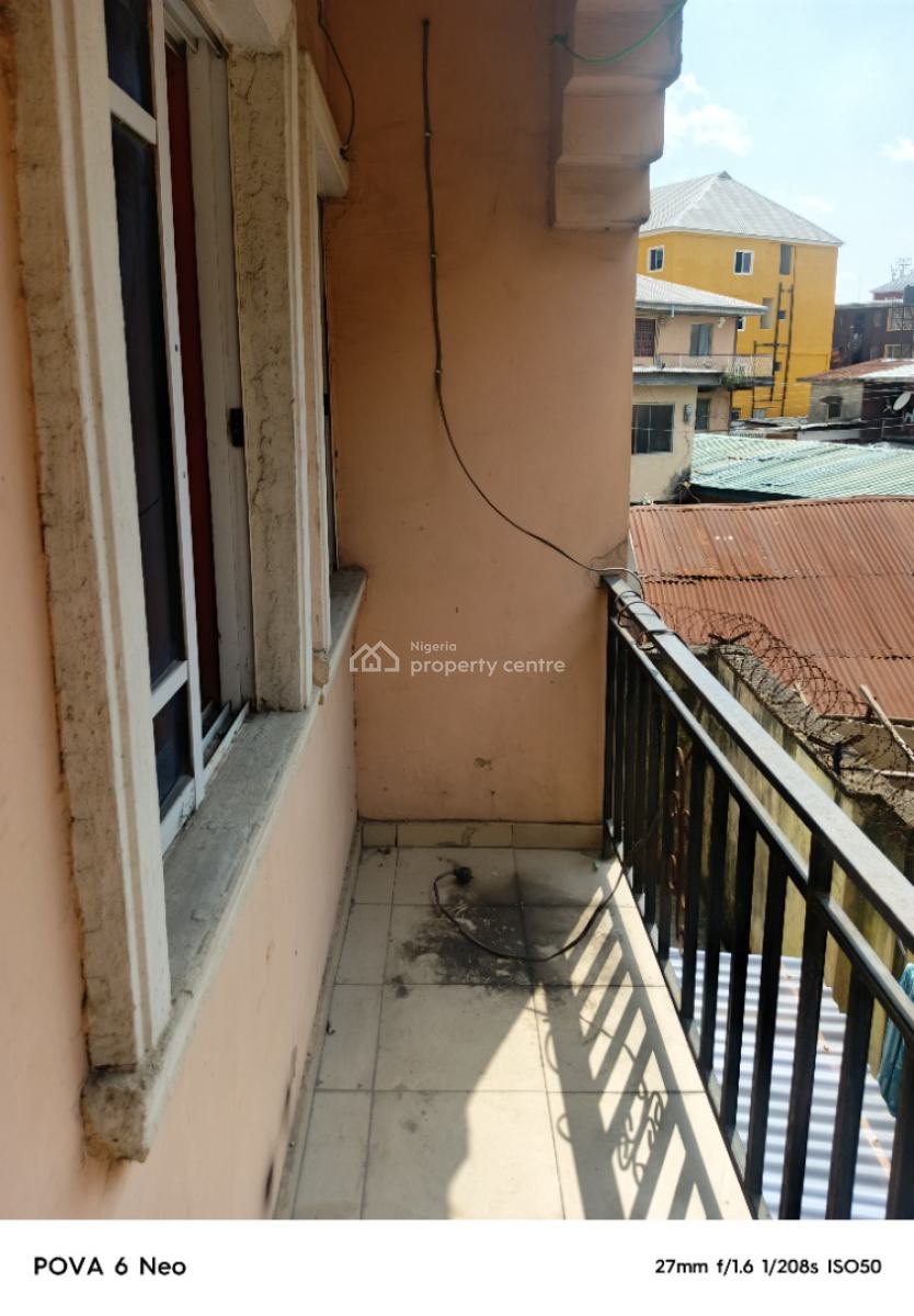Decent and Spacious Miniflat, Off Lawanson Road, Surulere, Lawanson, Surulere, Lagos, Mini Flat (room and Parlour) for Rent