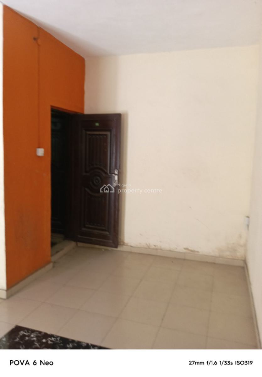 Decent and Spacious Miniflat, Off Lawanson Road, Surulere, Lawanson, Surulere, Lagos, Mini Flat (room and Parlour) for Rent
