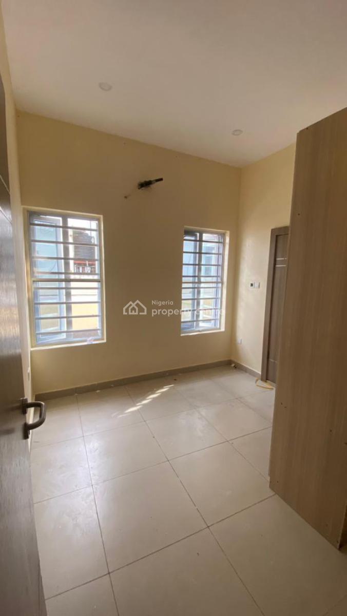 Beautiful 4bedroom Duplex with Bq Self Compound, Chevron, Lekki, Lagos, Semi-detached Duplex for Rent