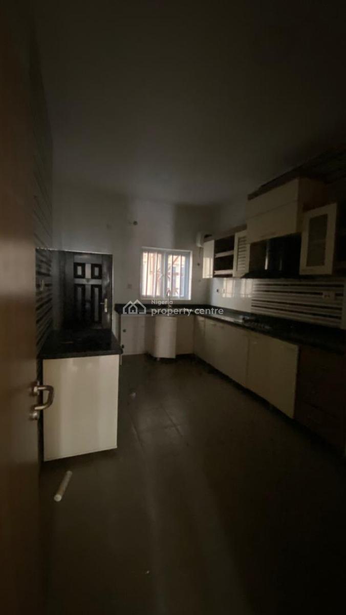 Beautiful 4bedroom Duplex with Bq Self Compound, Chevron, Lekki, Lagos, Semi-detached Duplex for Rent