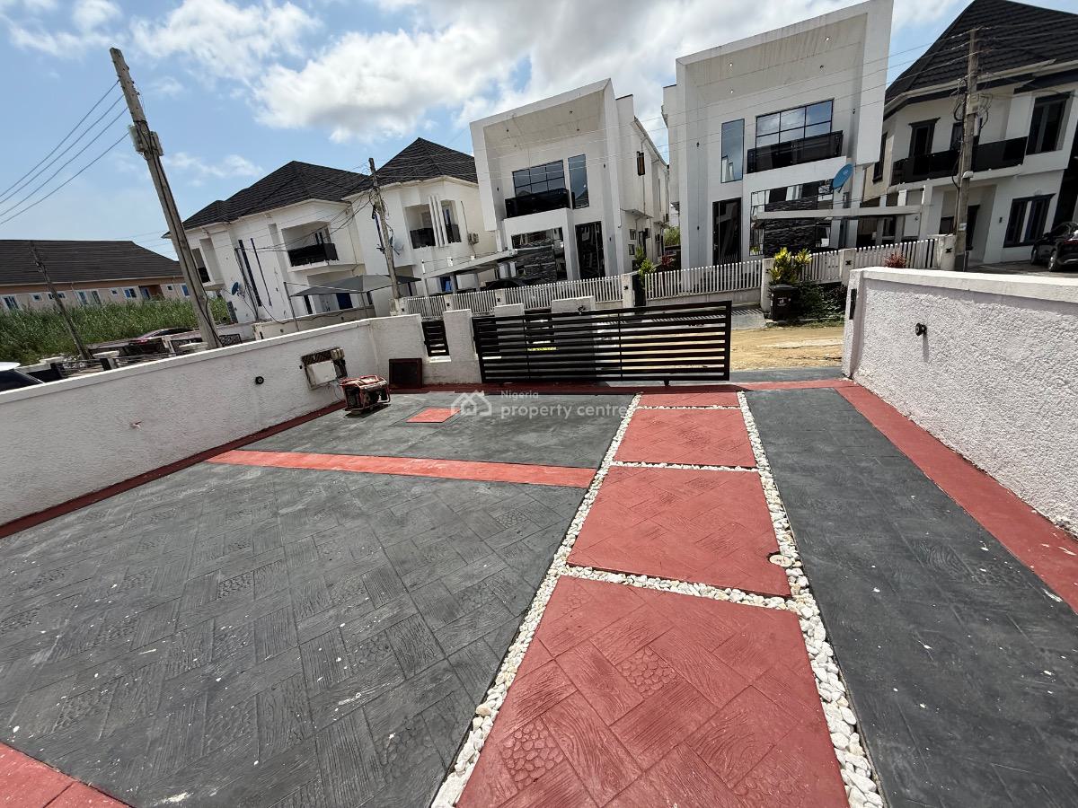 5 Bedroom Fully Detached Duplex with Swimming Pool for Distress, Lekki Palm/capatian Court Estate, Ajah, Lagos, Detached Duplex for Sale