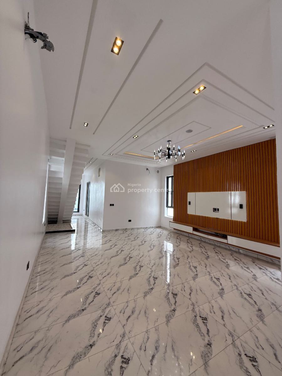 5 Bedroom Fully Detached Duplex with Swimming Pool for Distress, Lekki Palm/capatian Court Estate, Ajah, Lagos, Detached Duplex for Sale