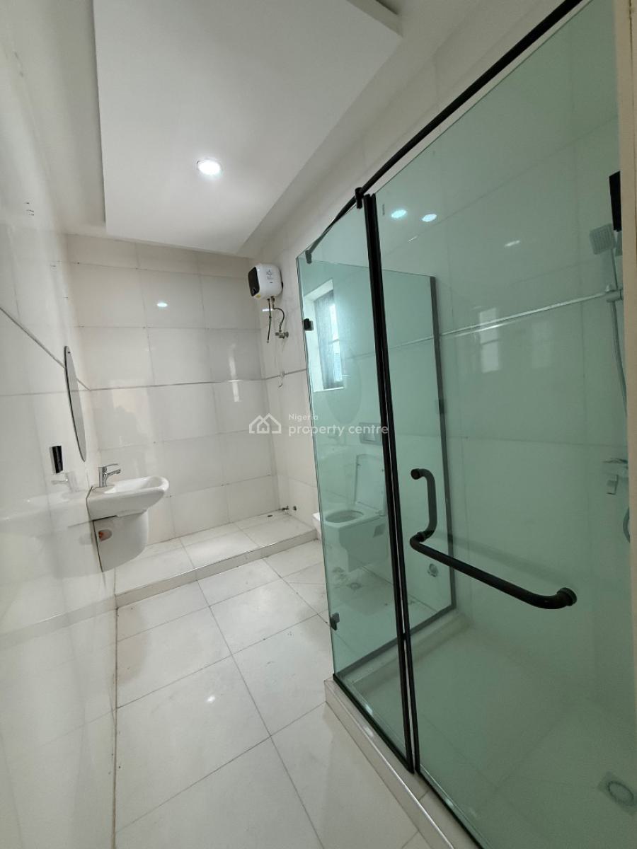 5 Bedroom Fully Detached Duplex with Swimming Pool for Distress, Lekki Palm/capatian Court Estate, Ajah, Lagos, Detached Duplex for Sale