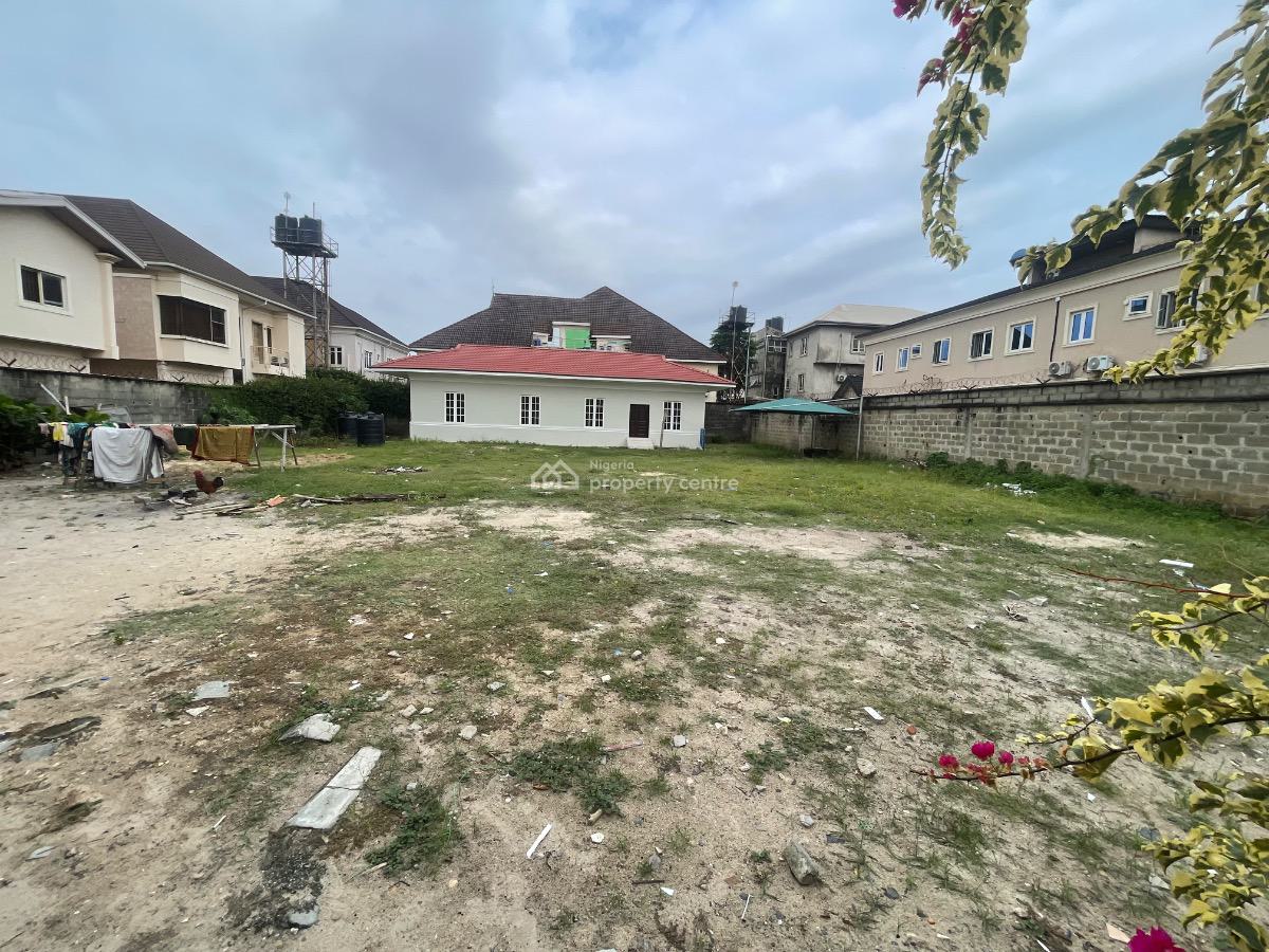 Fenced and Gated 1200sqm Land with Office, Right Side of Tf Kuboye Road, By Pinnacle Filling Station, Lekki Phase 1, Lekki, Lagos, Mixed-use Land for Rent