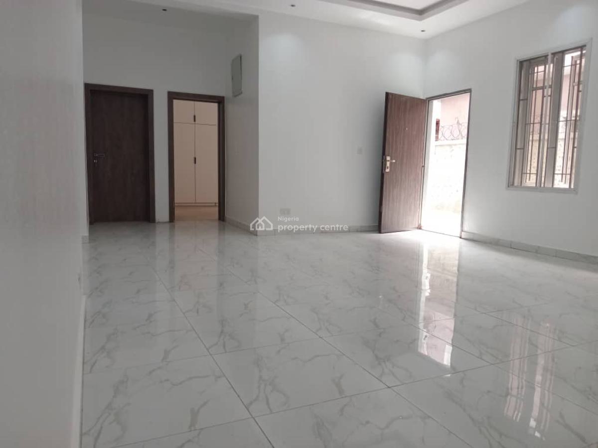 2 Bedroom Flat, Lekki Phase 1, Lekki, Lagos, Flat / Apartment for Rent
