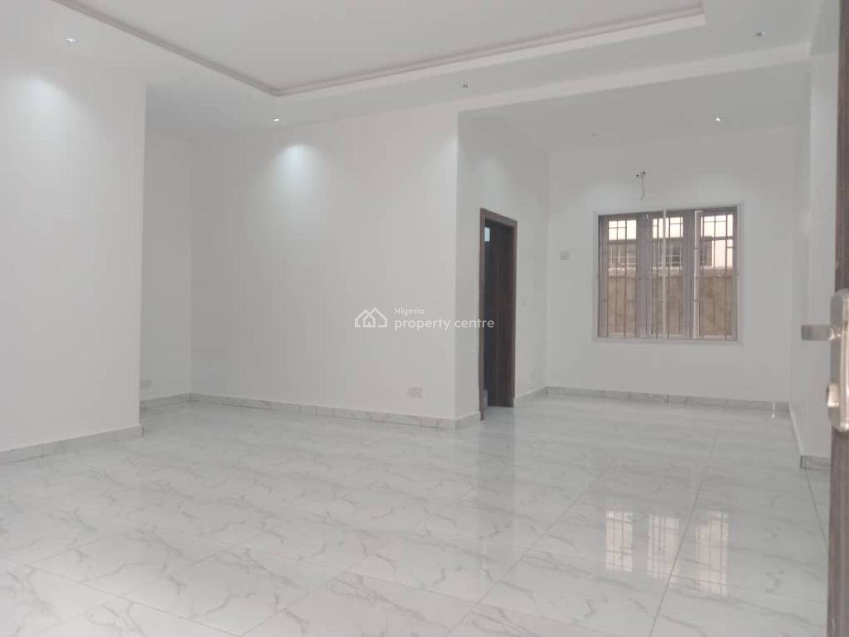 2 Bedroom Flat, Lekki Phase 1, Lekki, Lagos, Flat / Apartment for Rent