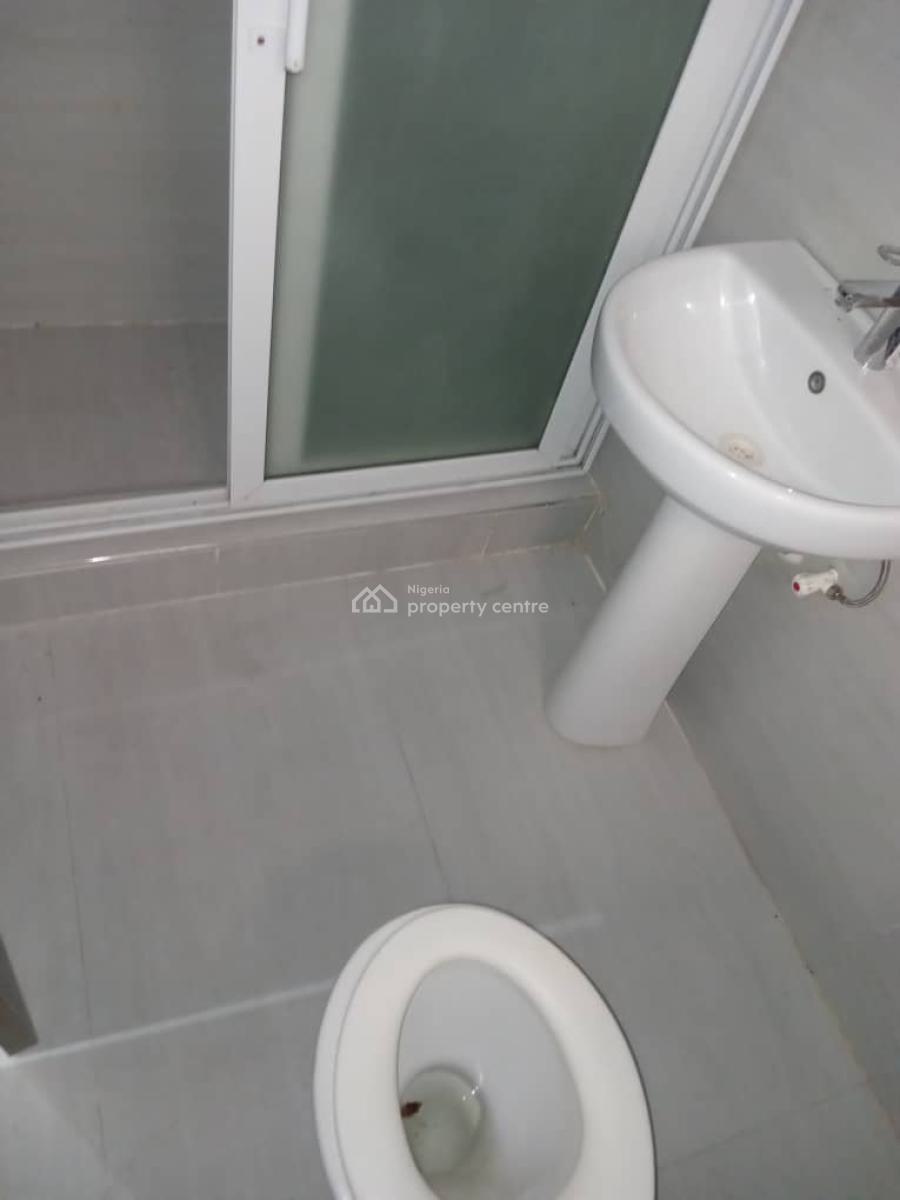 2 Bedroom Flat, Lekki Phase 1, Lekki, Lagos, Flat / Apartment for Rent