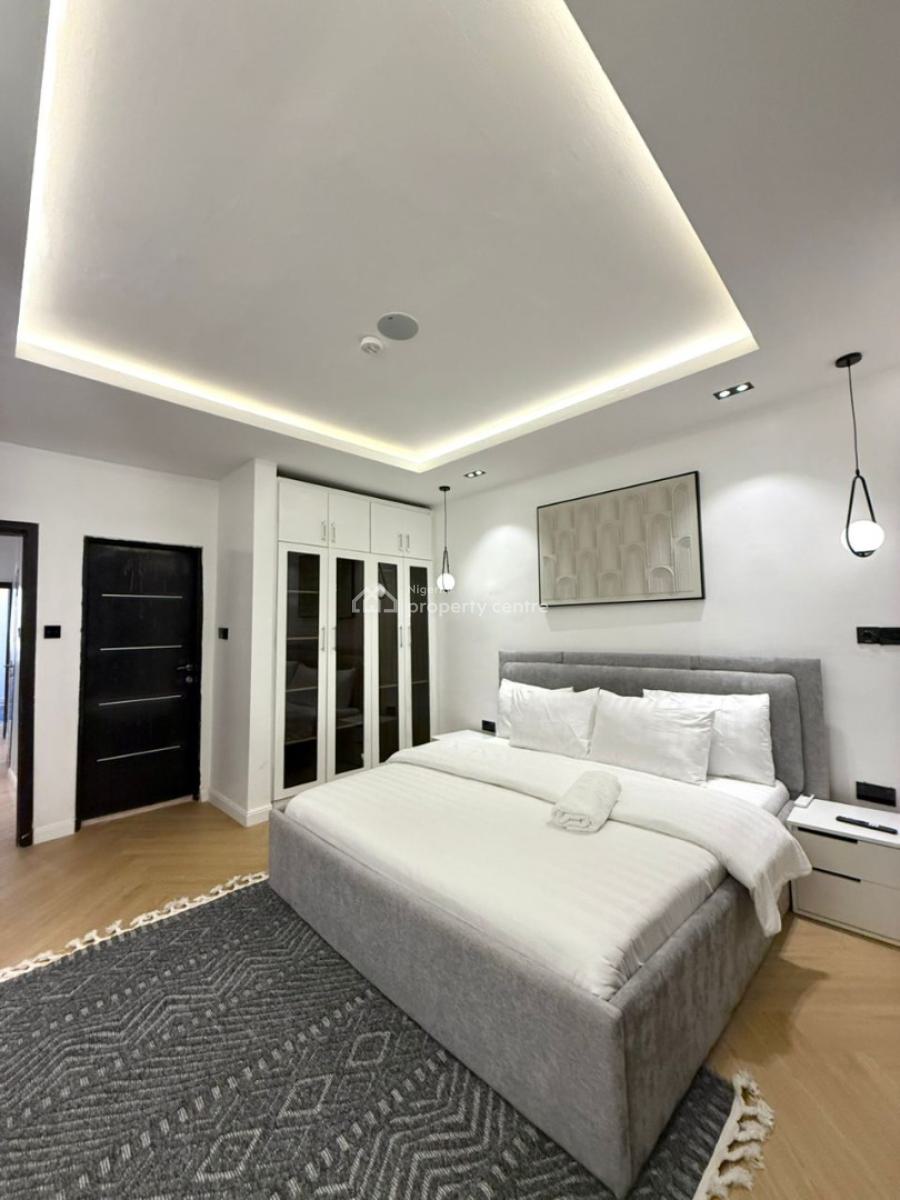 Nice Smart Two-bedroom Apartment with Swimming Pool, Wuse 2, Abuja, Flat / Apartment Short Let