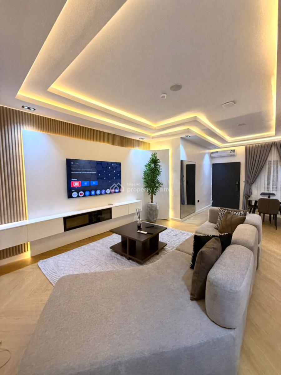 Nice Smart Two-bedroom Apartment with Swimming Pool, Wuse 2, Abuja, Flat / Apartment Short Let