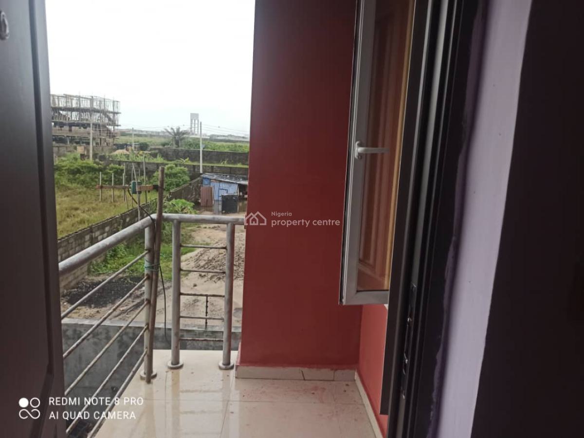 Nice 4 Bedroom Terrace Duplex on Two Floors, New Road Alpha Beach Chevron, Lekki, Lagos, Terraced Duplex for Rent