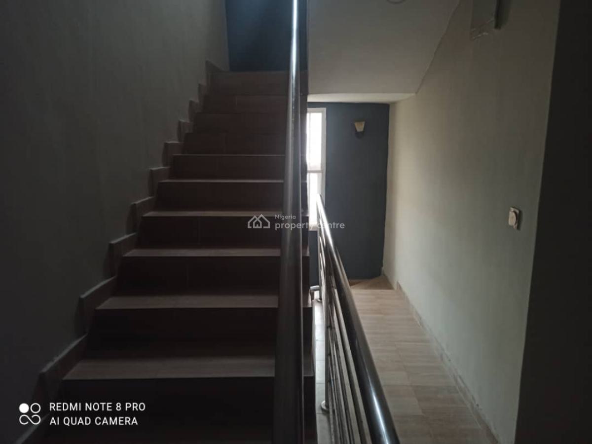 Nice 4 Bedroom Terrace Duplex on Two Floors, New Road Alpha Beach Chevron, Lekki, Lagos, Terraced Duplex for Rent