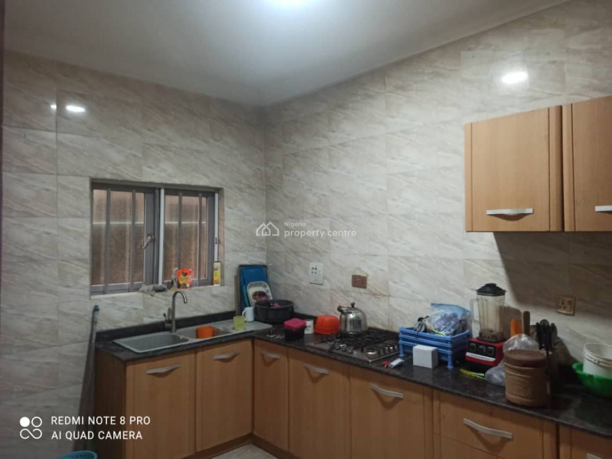 Nice 4 Bedroom Terrace Duplex on Two Floors, New Road Alpha Beach Chevron, Lekki, Lagos, Terraced Duplex for Rent