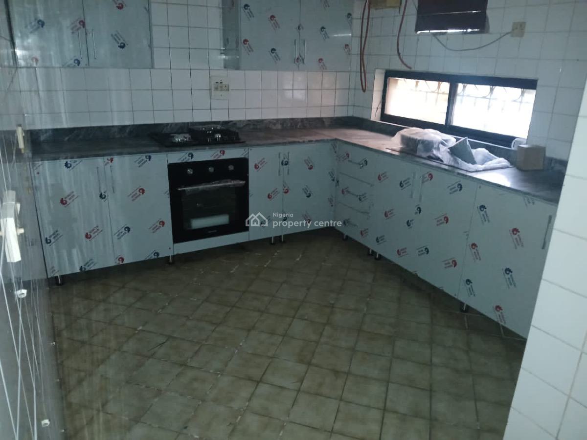 Spacious 3 Bedroom Apartment with a Room Bq, Abacha Estate (2nd Avenue Estate), Old Ikoyi, Ikoyi, Lagos, Flat / Apartment for Rent