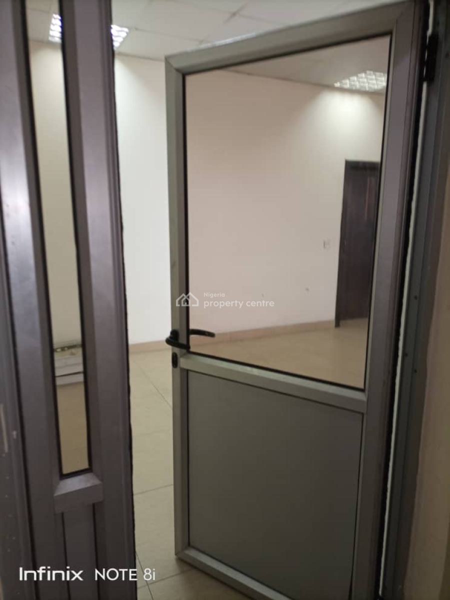 Open Plan Office Space 	-	Size: 288 Sqm, Oniru, Victoria Island (vi), Lagos, Office Space for Rent