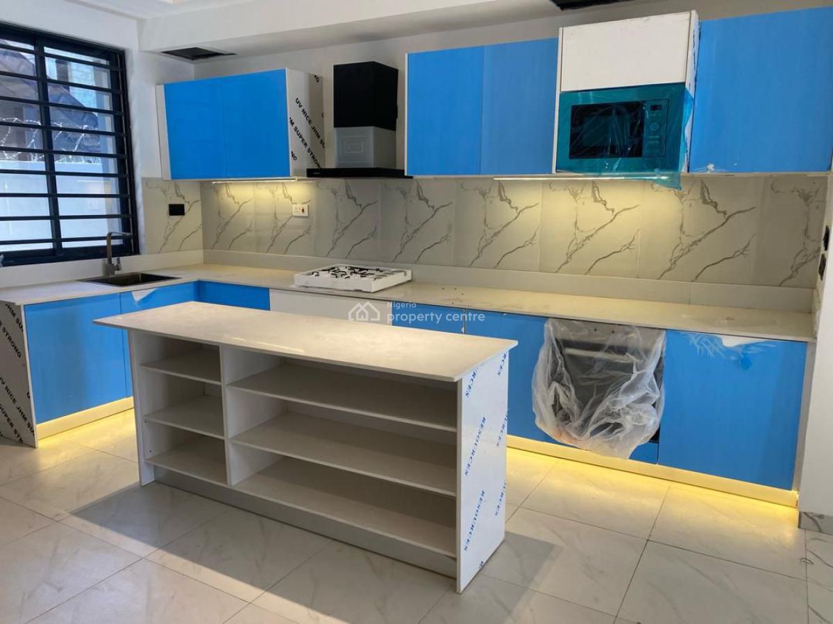 4 Bedroom Terrace with Bq, Lekki Phase 1, Lekki, Lagos, Terraced Duplex for Rent