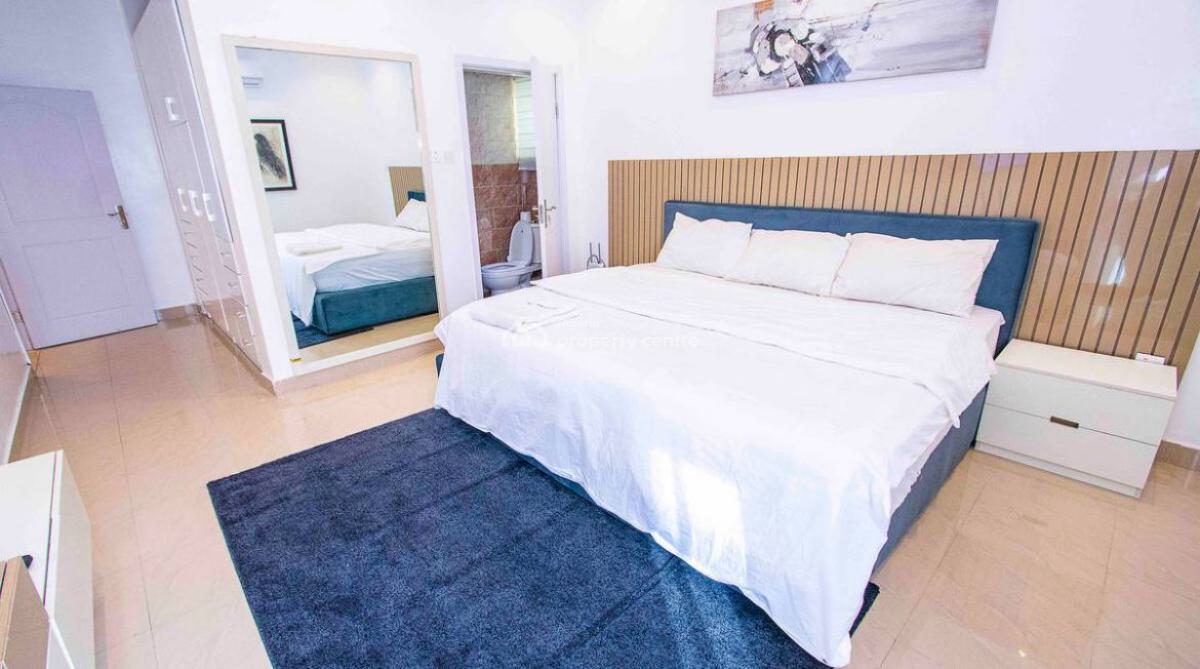 Nicely Furnished 3 Bedroom Apartment, Ikoyi, Lagos, Flat / Apartment Short Let