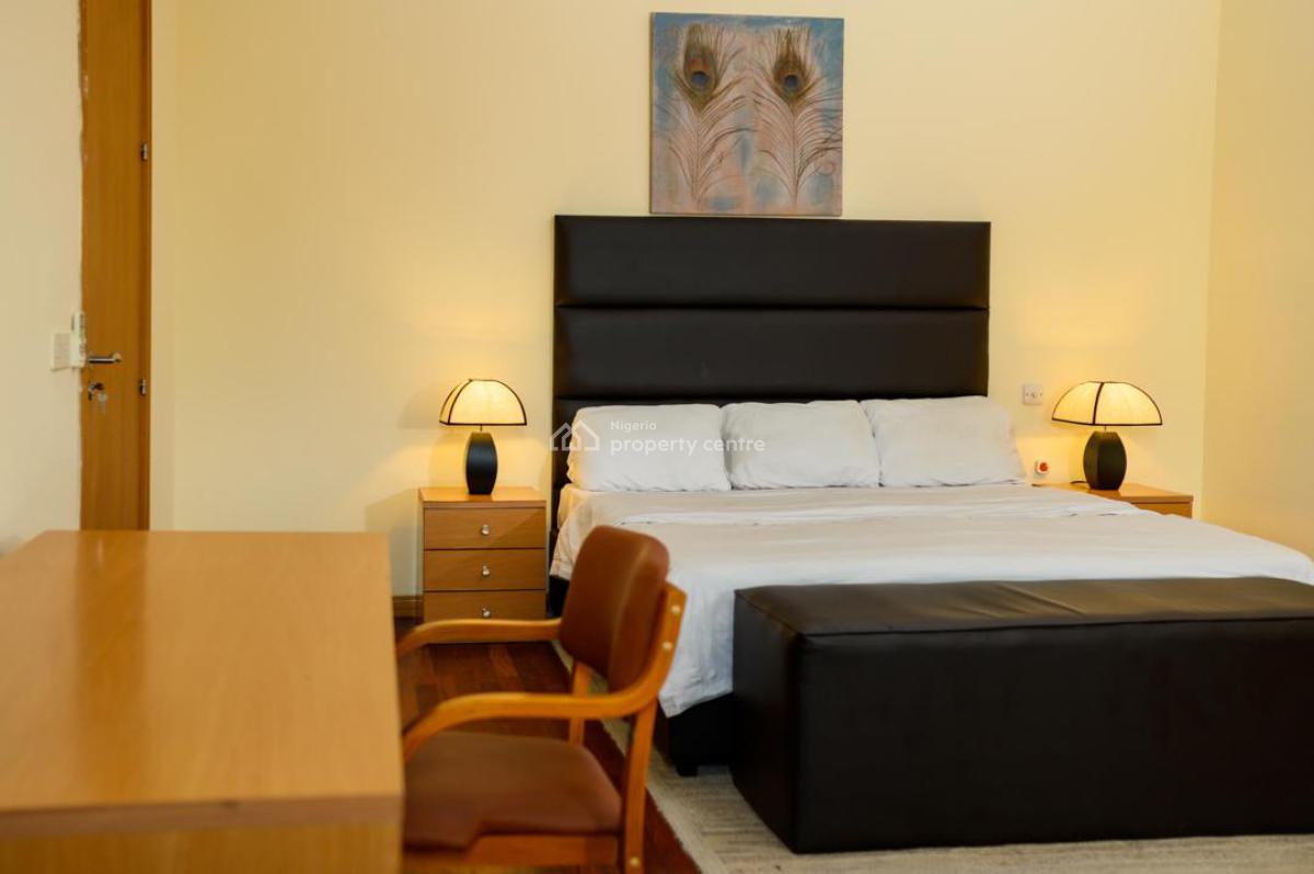 Nicely Furished 3 Bedroom Apartment, Ikoyi, Lagos, Flat / Apartment Short Let