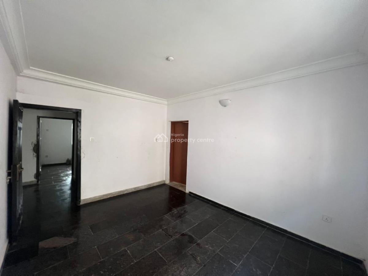 Big 1 Bedroom and Parlour (with Personal Kitchen), Lekki Phase 1, Lekki, Lagos, Mini Flat (room and Parlour) for Rent