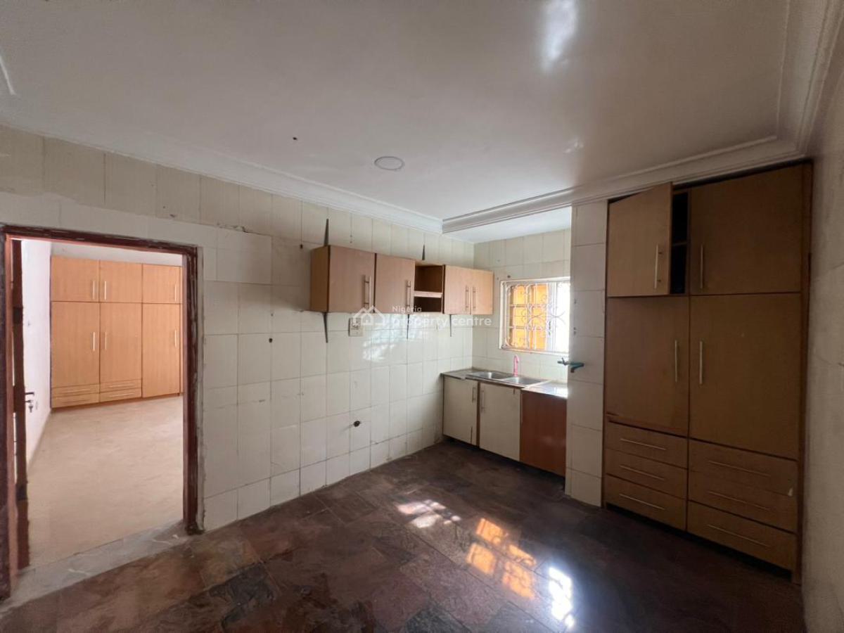 Big 1 Bedroom and Parlour (with Personal Kitchen), Lekki Phase 1, Lekki, Lagos, Mini Flat (room and Parlour) for Rent