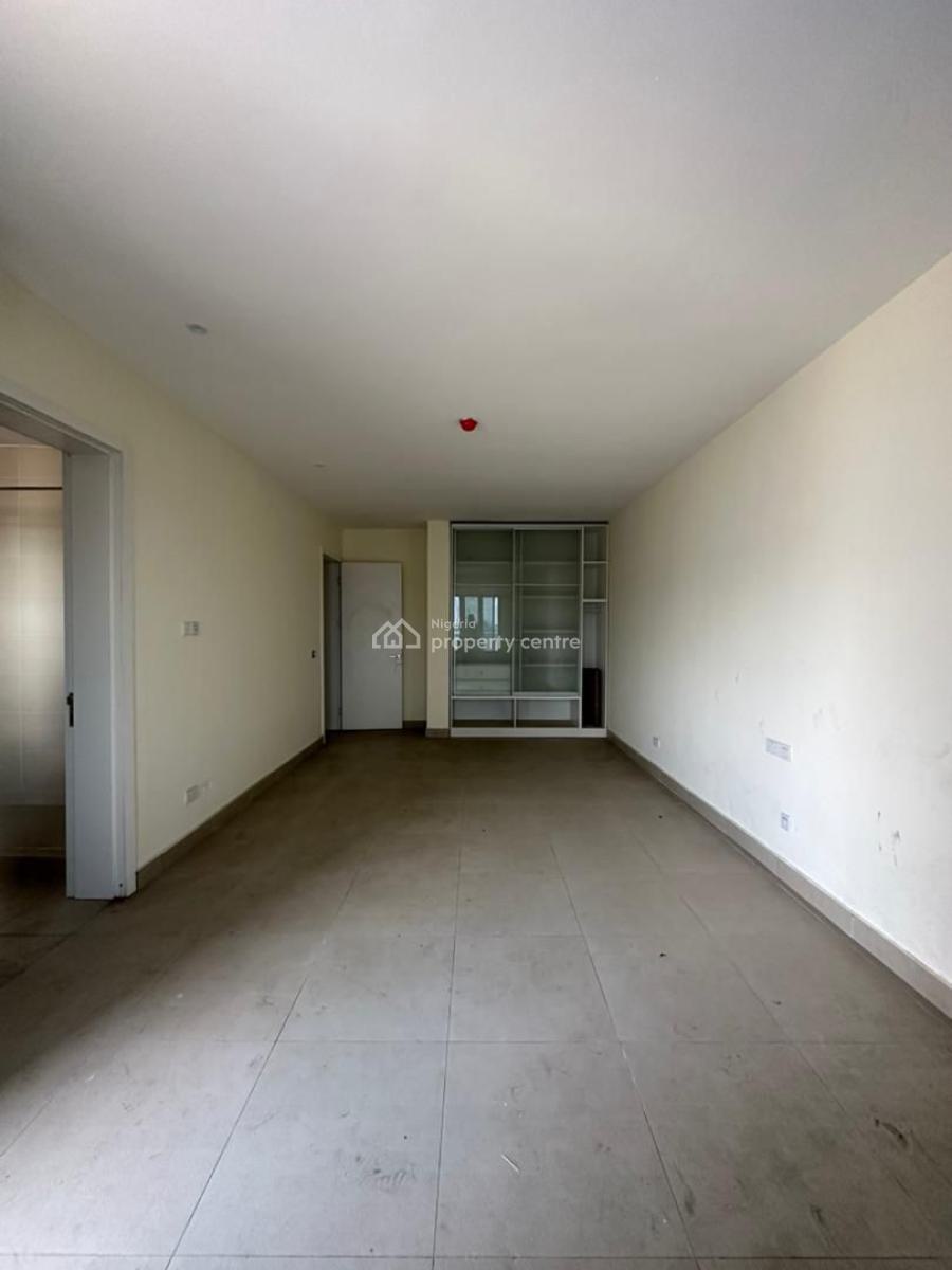 Beautiful 3bedroom Maisonette, Lekki Phase 1, Lekki, Lagos, Flat / Apartment for Rent