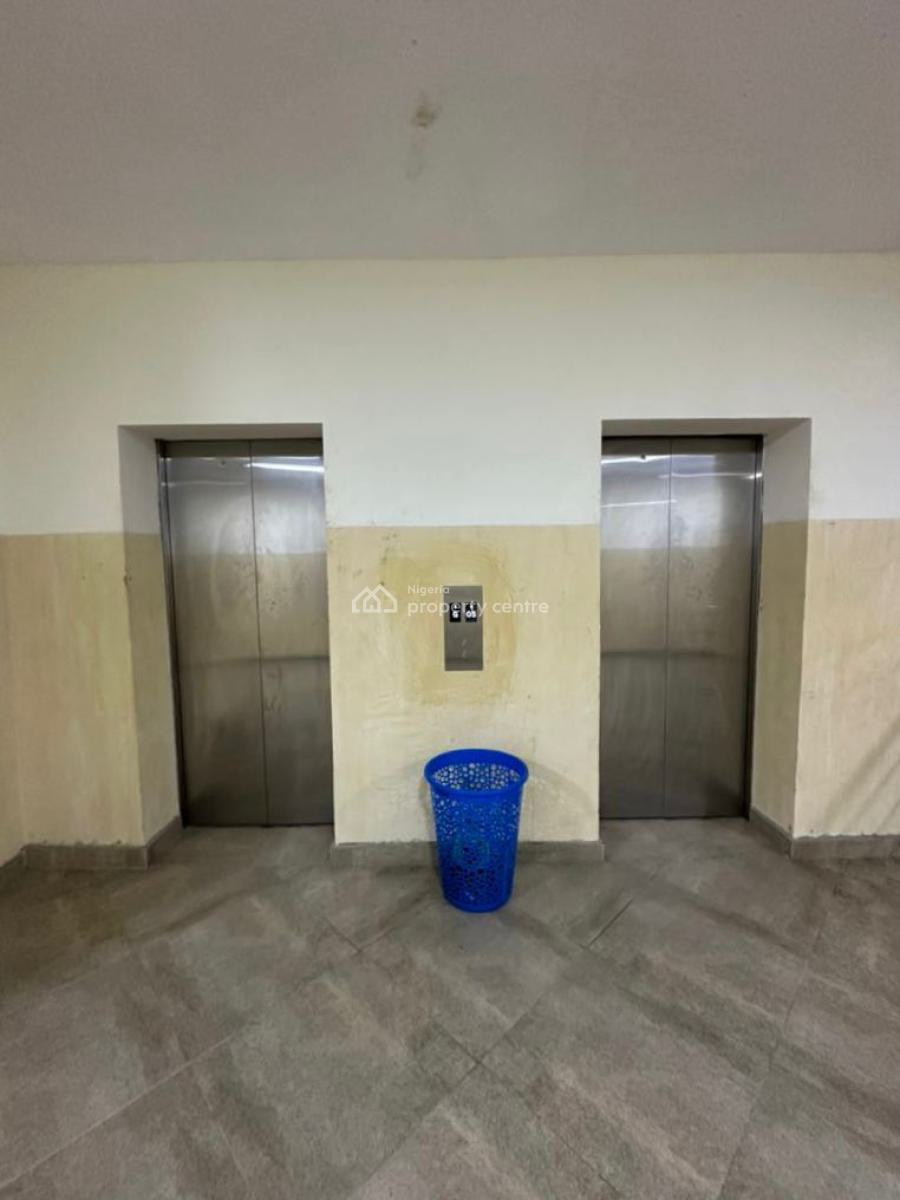 Beautiful 3bedroom Maisonette, Lekki Phase 1, Lekki, Lagos, Flat / Apartment for Rent