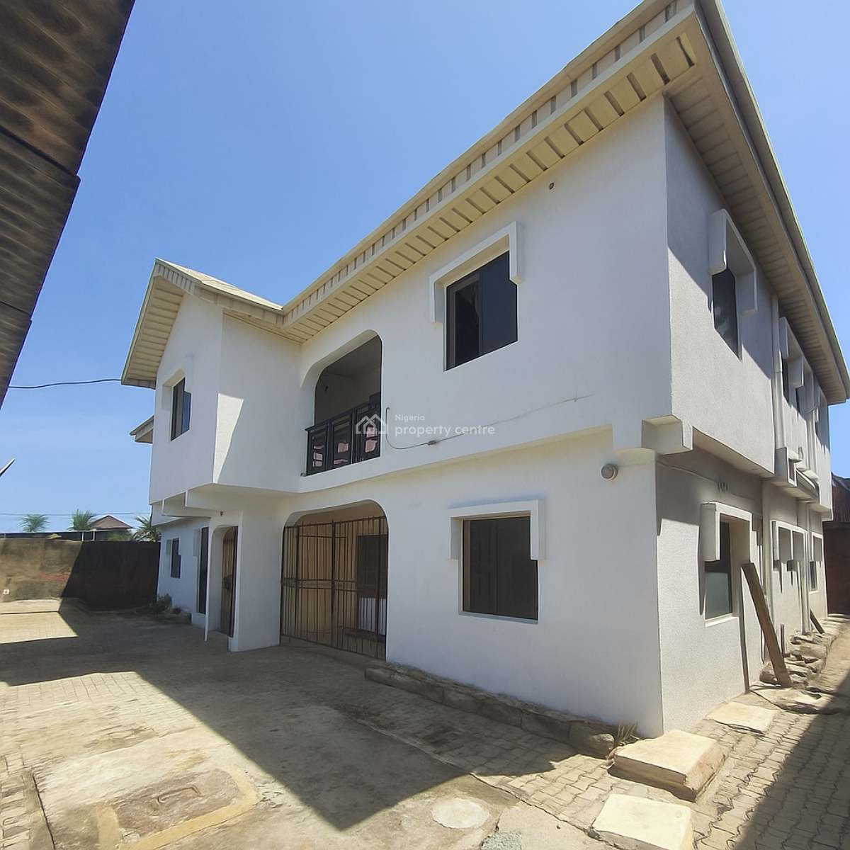 4 Units 2-bedroom & 2 Units 1-bedroom Flats + 5 Shops, Oribanwa, Ibeju Lekki, Lagos, Block of Flats for Sale