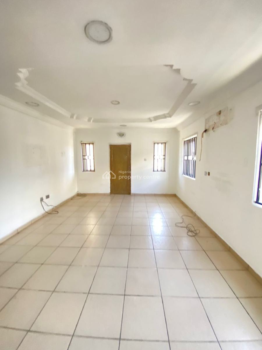 Commercial 4 Bedroom Duplex, Lekki Phase 1, Lekki, Lagos, Detached Duplex for Rent
