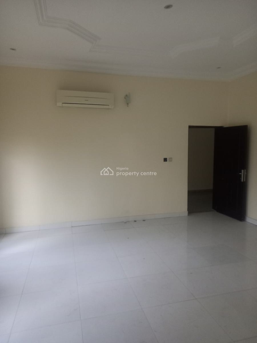 3 Bedroom Flat, Utako, Abuja, Office Space for Rent