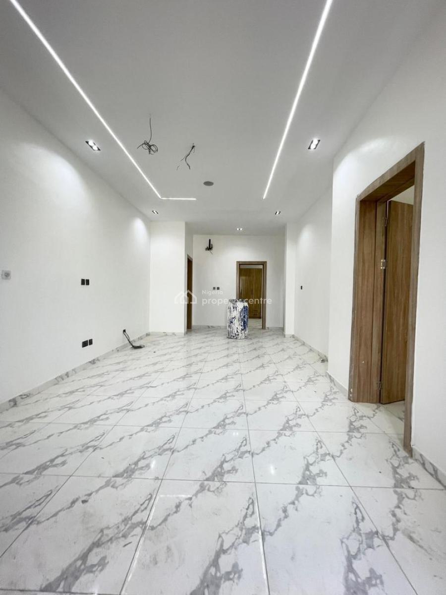 Luxury 3 Bedroom Apartment, 2nd Toll Gate, Lekki, Lagos, Flat / Apartment for Sale