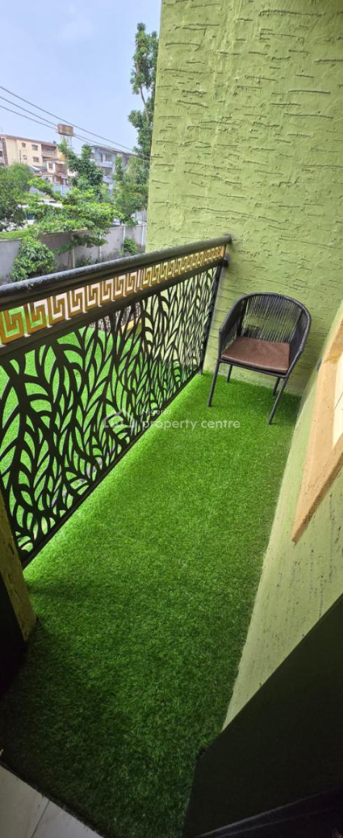 Cozy 2-bedroom Apartment with Beautiful Furnishings, Off Osolo Way, Airport Residential Area, Ikeja, Lagos, Flat / Apartment Short Let