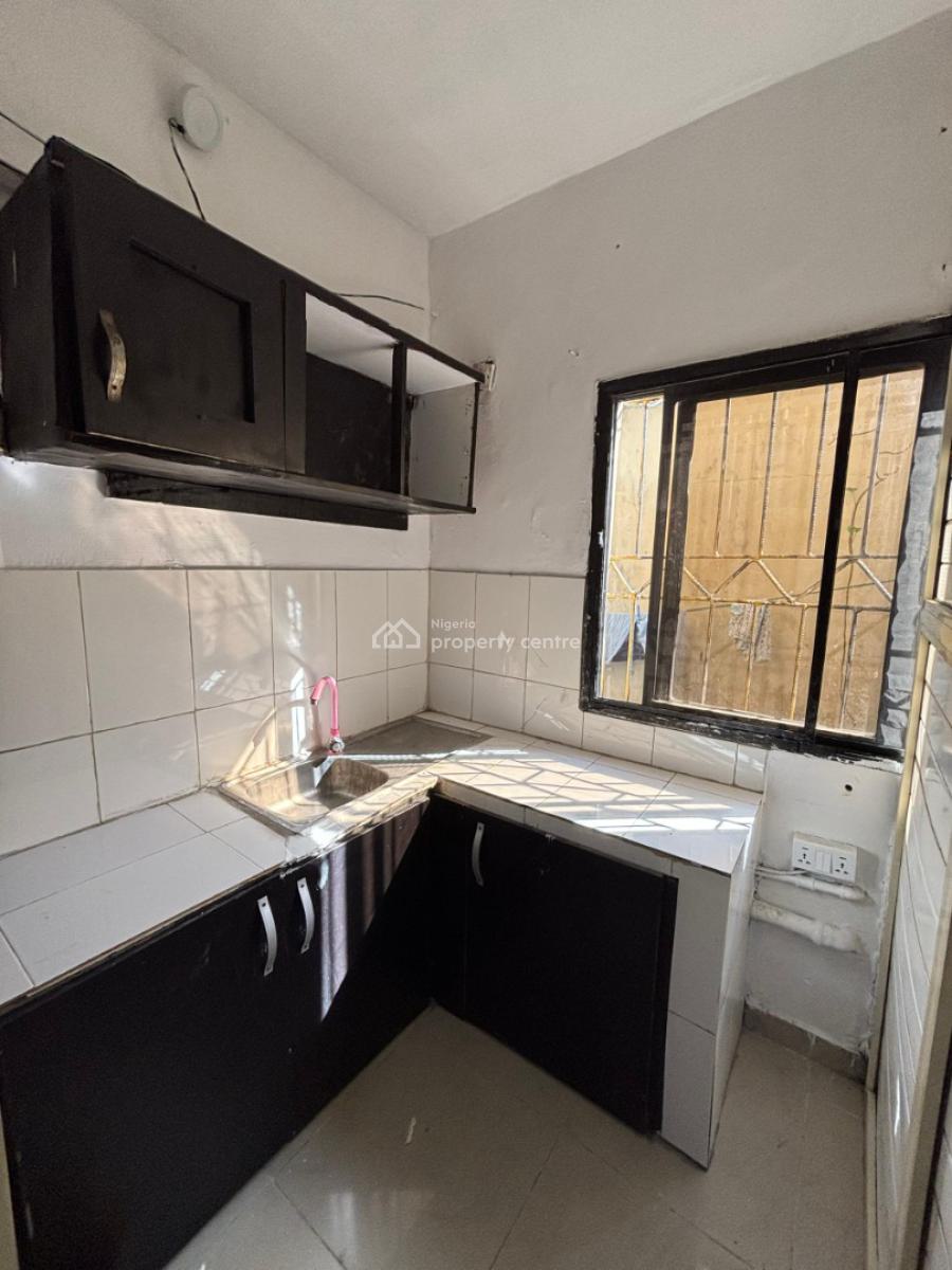 Spacious Room Self Con, Osapa, Lekki, Lagos, Self Contain (single Rooms) for Rent