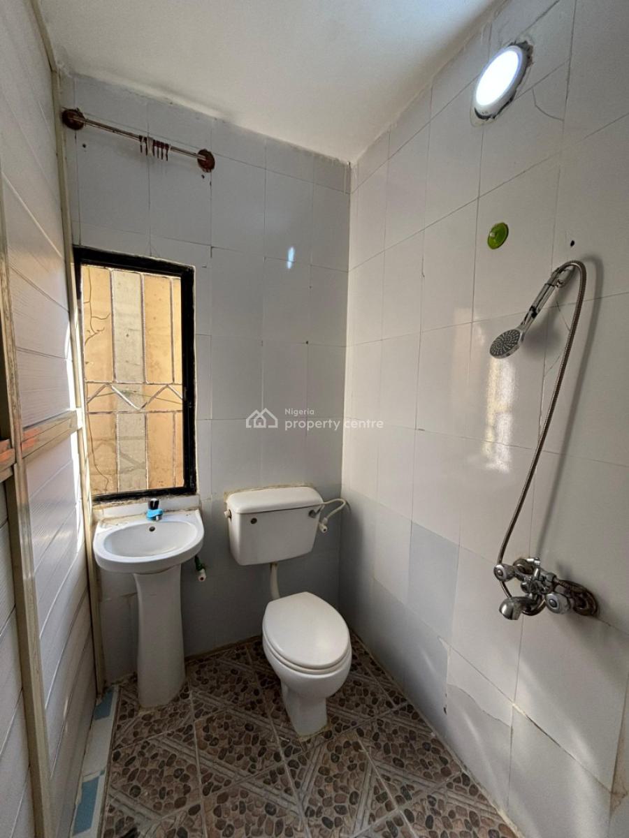 Spacious Room Self Con, Osapa, Lekki, Lagos, Self Contain (single Rooms) for Rent