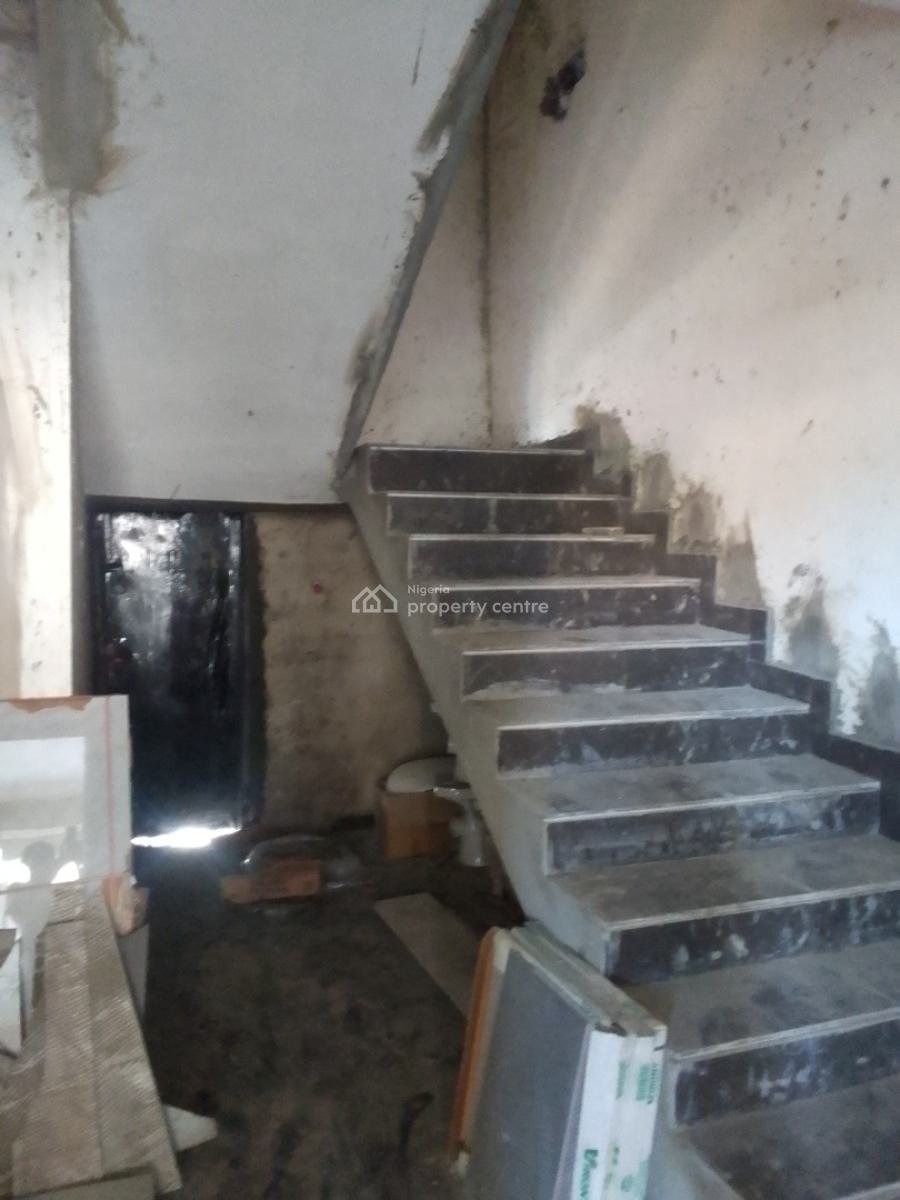 Newly Built 5bedroom Terrace Duplex at Airport Road Ajao Estate, Off International Airport Road Ajao Estate, Isolo, Lagos, Terraced Duplex for Sale