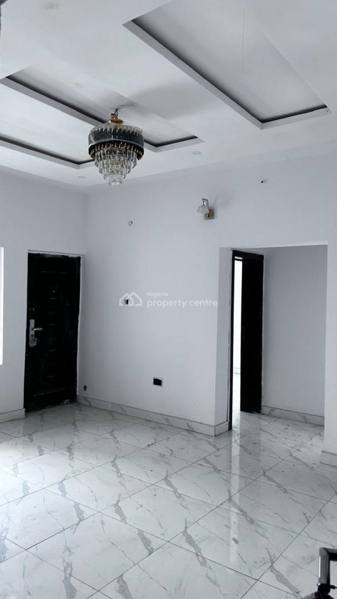 One-bedroom Apartments with Guest Toilets, Off Alpha Beach Road, New Road, Lekki, Lagos, Flat / Apartment for Rent