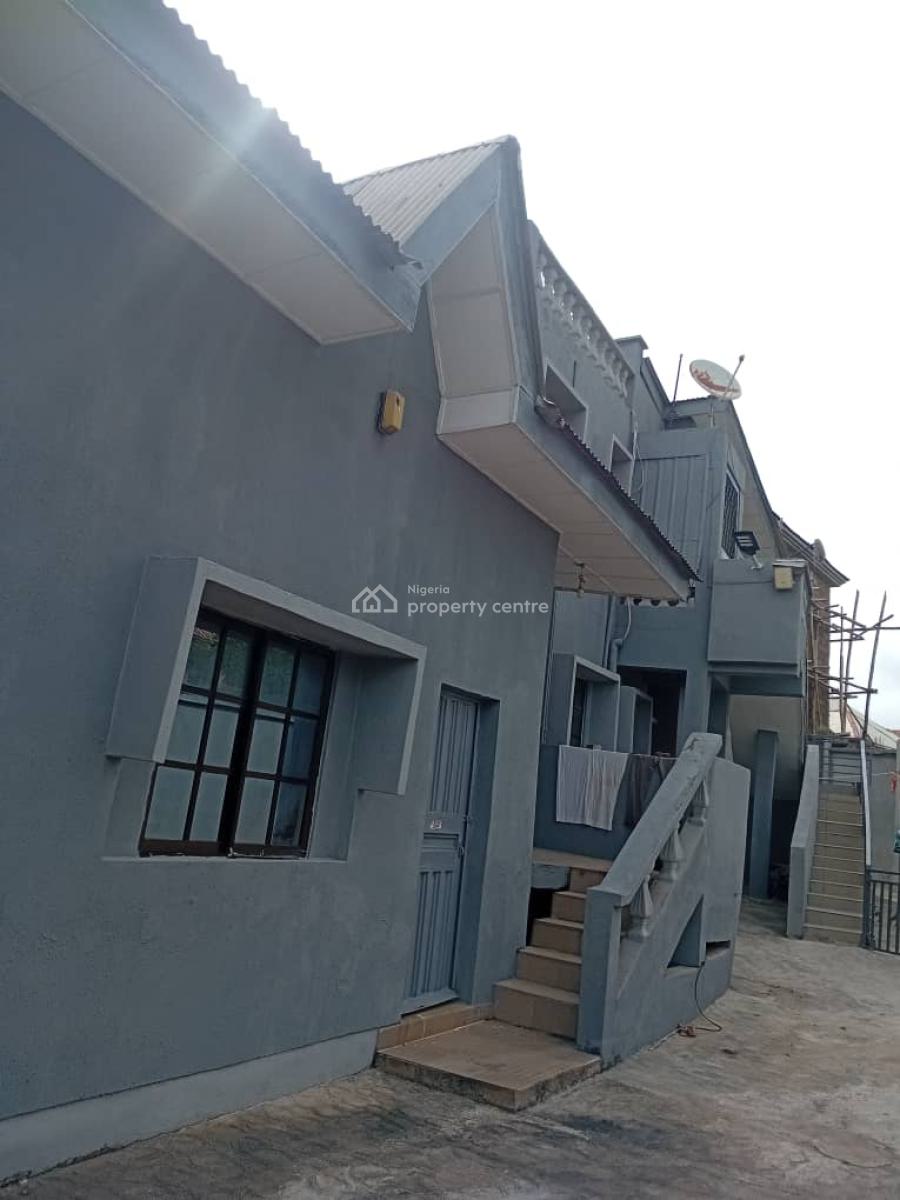 5 Bedroom Duplex with 2 Bed, 1 Bed and a Room Self-contained, Alakia Area, Ibadan, Oyo, Hotel / Guest House for Sale