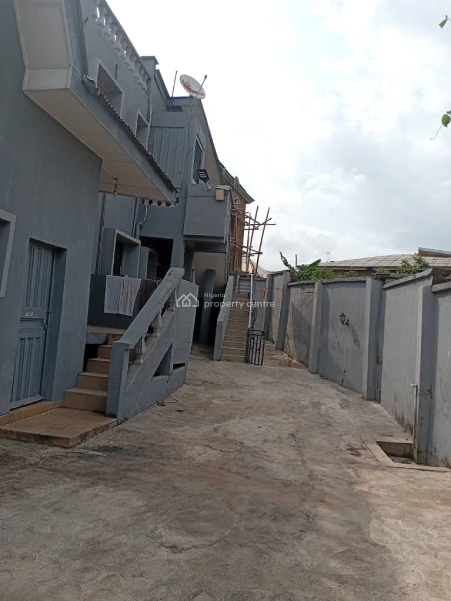 5 Bedroom Duplex with 2 Bed, 1 Bed and a Room Self-contained, Alakia Area, Ibadan, Oyo, Hotel / Guest House for Sale