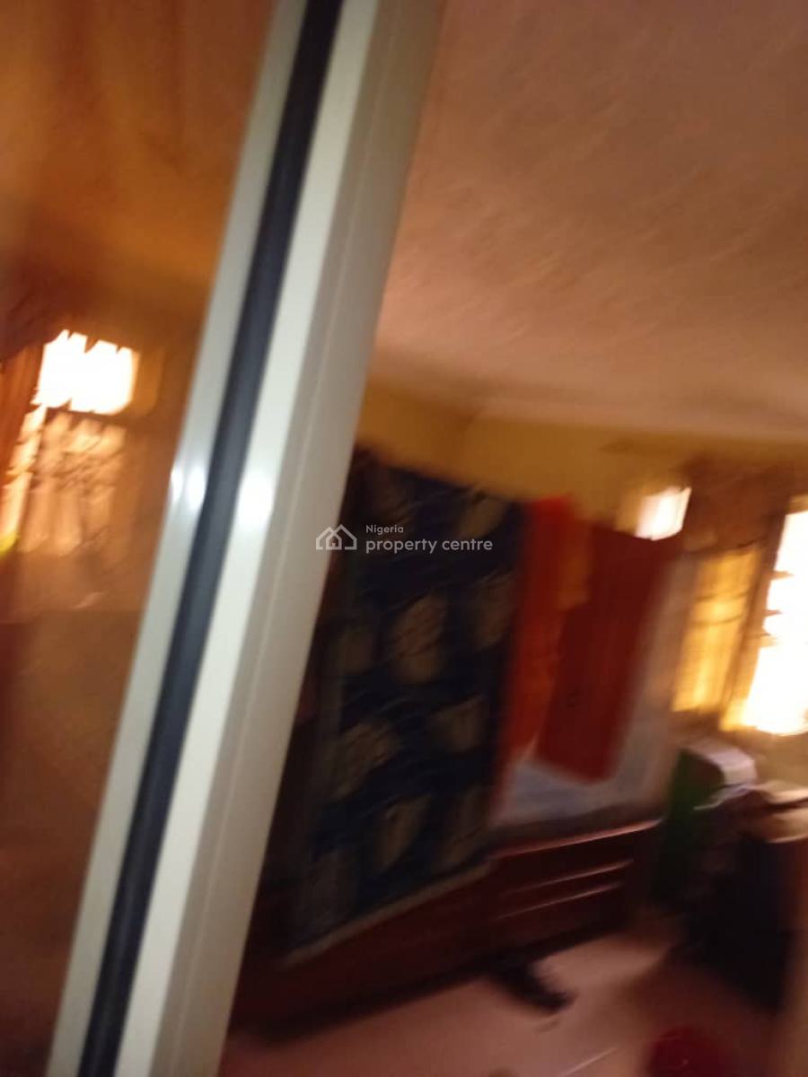 5 Bedroom Duplex with 2 Bed, 1 Bed and a Room Self-contained, Alakia Area, Ibadan, Oyo, Hotel / Guest House for Sale