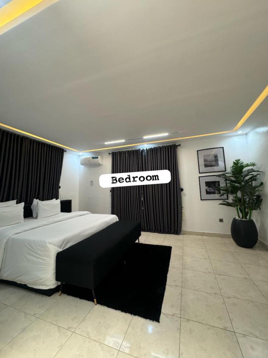 Beautifully Furnished 3 Bedroom Apartment with Swimming Pool, Ikate, Lekki, Lagos, Flat / Apartment for Sale