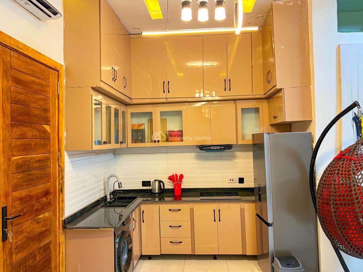 Luxurious 3 Bedroom Self Compound Duplex with Ps5, in-house Sound System, Alpha Beach Road, New Road, Ologolo, Lekki, Lagos, Flat / Apartment Short Let