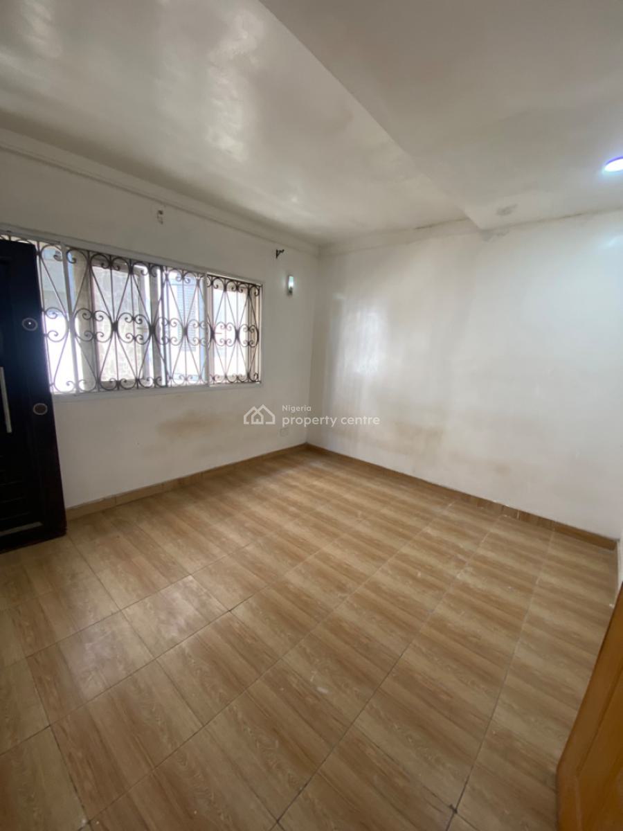a Penthouse 3 Bedrooms Self Serviced Apartments, Ologolo, Lekki, Lagos, Flat / Apartment for Rent