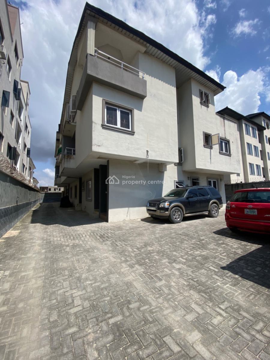 a Penthouse 3 Bedrooms Self Serviced Apartments, Ologolo, Lekki, Lagos, Flat / Apartment for Rent