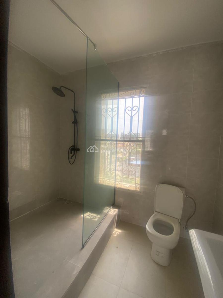Fully Serviced Luxury 2 Bedrooms Apartment, Off Admiralty Road, Lekki Phase 1, Lekki, Lagos, Flat / Apartment for Rent