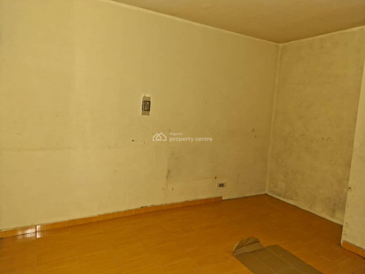 3 Bedroom Flat, Area 11, Garki, Abuja, Flat / Apartment for Sale