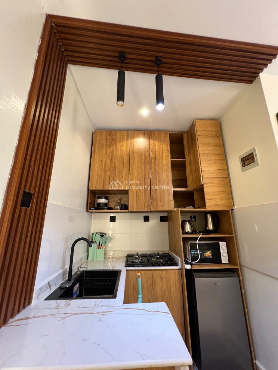 Studio Apartment, 7 Ladele Street, Kilo, Surulere, Lagos, Self Contain (single Rooms) Short Let