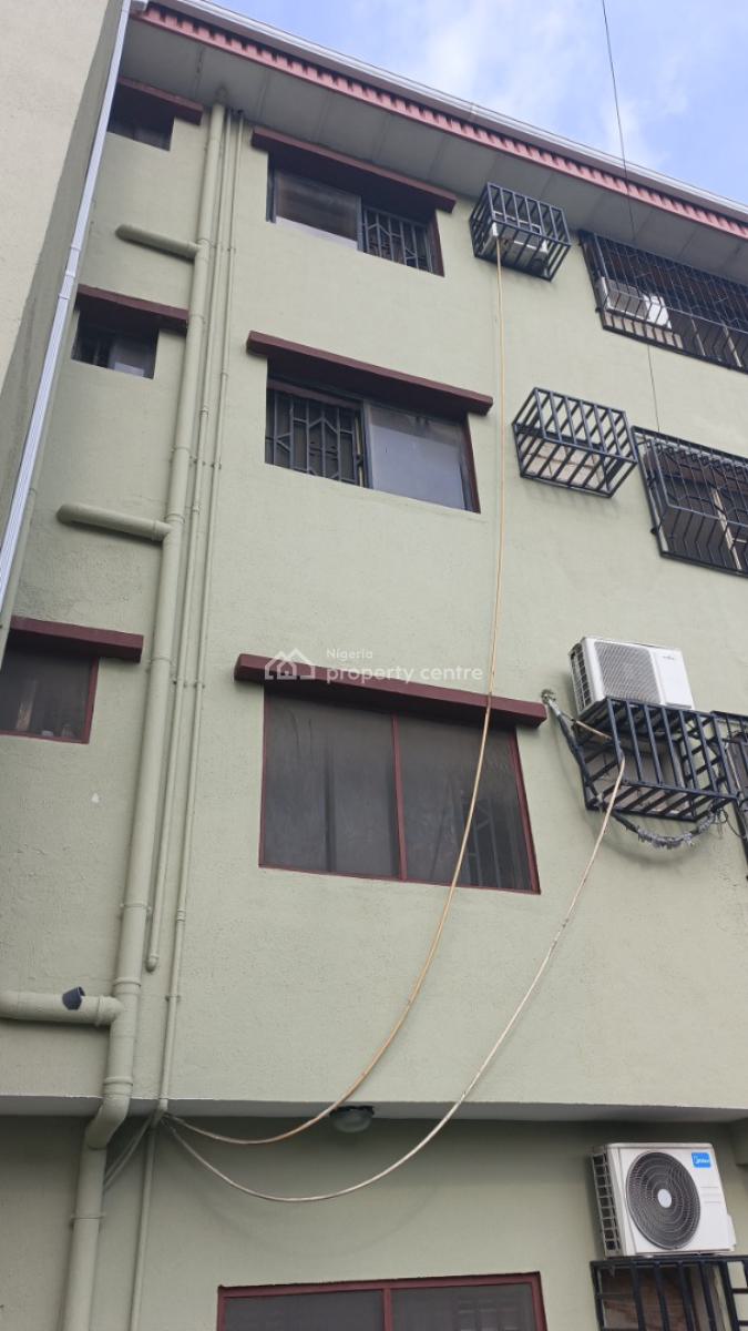 Massive Block of 8 Flats of 4 Bedrooms, Aguda, Surulere, Lagos, Block of Flats for Sale