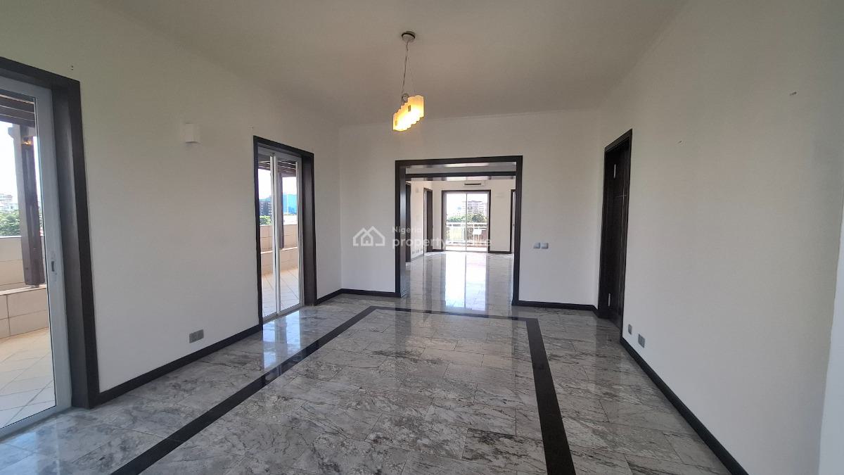 Executive 4-bedroom Penthouse, Off Adeola Adeku, Victoria Island (vi), Lagos, Flat / Apartment for Rent