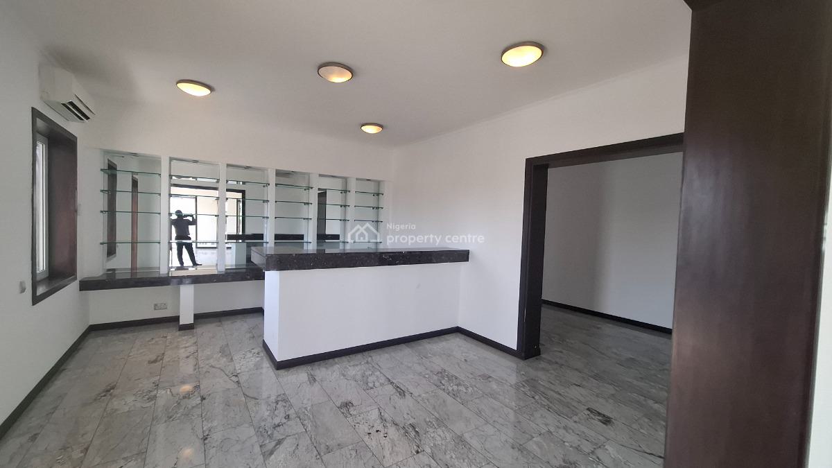 Executive 4-bedroom Penthouse, Off Adeola Adeku, Victoria Island (vi), Lagos, Flat / Apartment for Rent