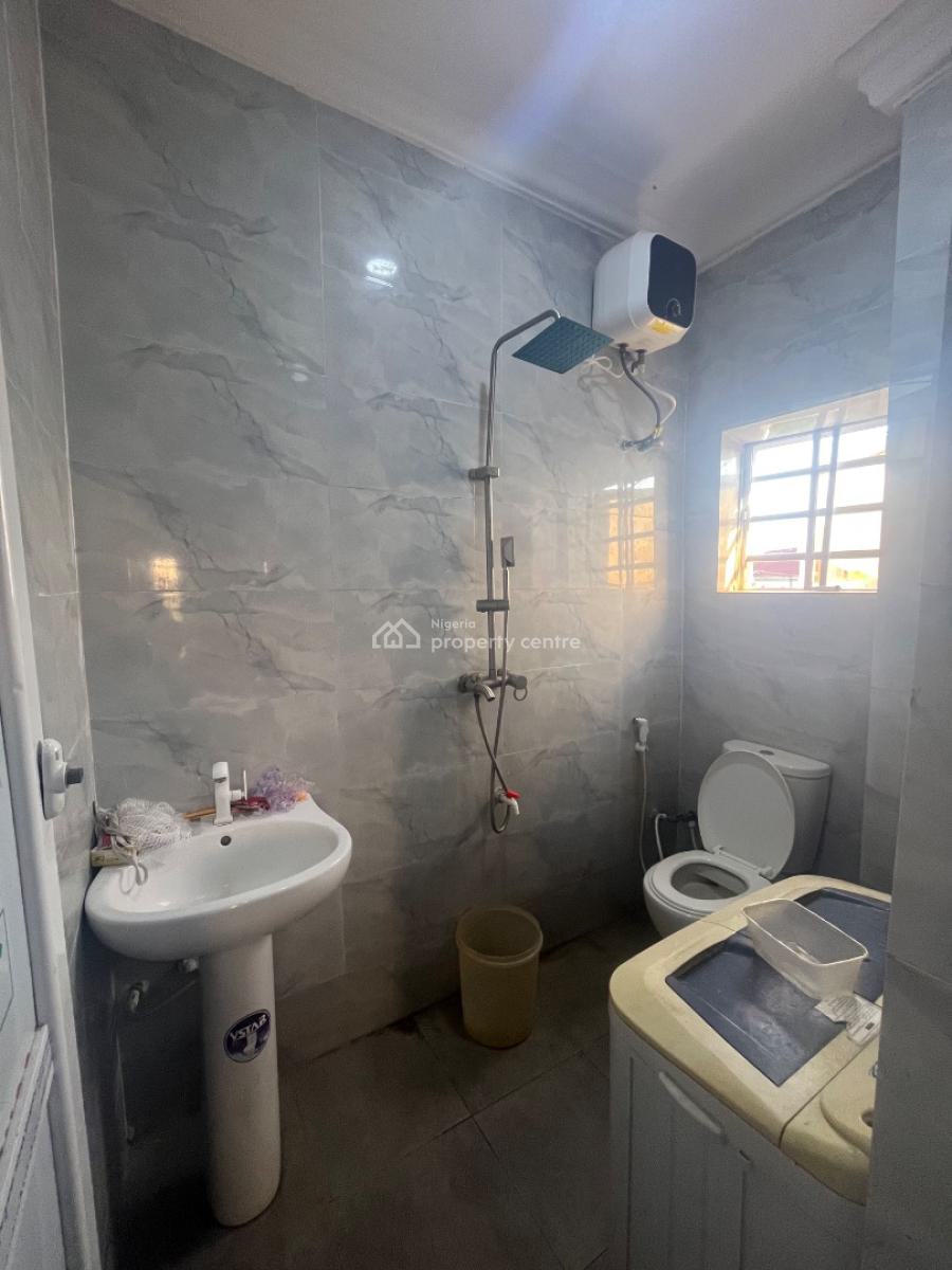 2 Bedroom Flat, Green Land Estate, Ogombo, Ajah, Lagos, Flat / Apartment for Rent