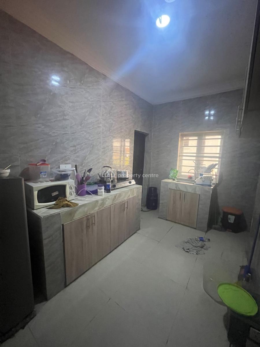 2 Bedroom Flat, Green Land Estate, Ogombo, Ajah, Lagos, Flat / Apartment for Rent