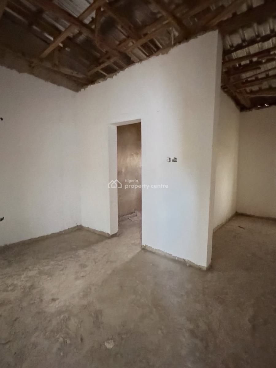 Standard 5bedroom Terrace Duplex with a Bq, Apo Resettlement, Apo, Abuja, Terraced Duplex for Sale